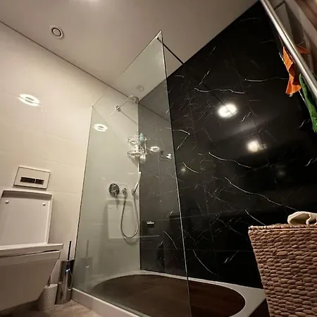 Luxury Seaside Flat In Site شقة